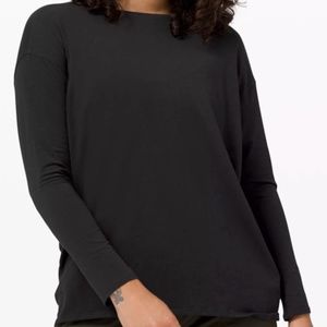 Lululemon back in action long sleeve